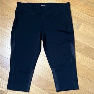 Tek Gear Black Crop Athletic Leggings